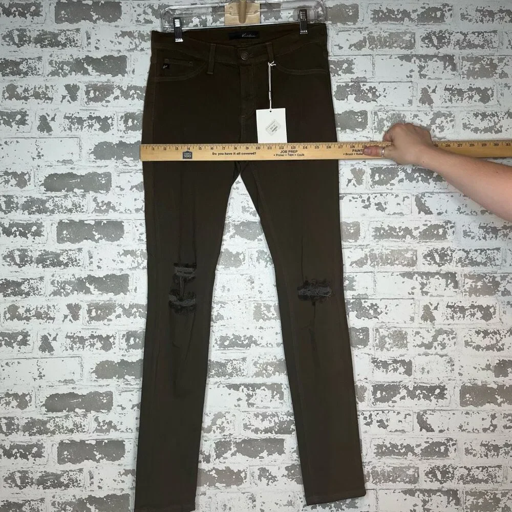 Kancan | women nwt distressed green ankle pants